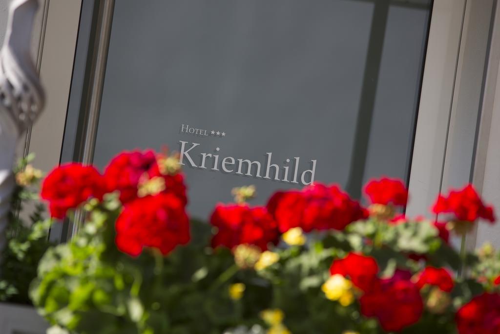 מינכן Hotel Kriemhild Am Hirschgarten מראה חיצוני תמונה