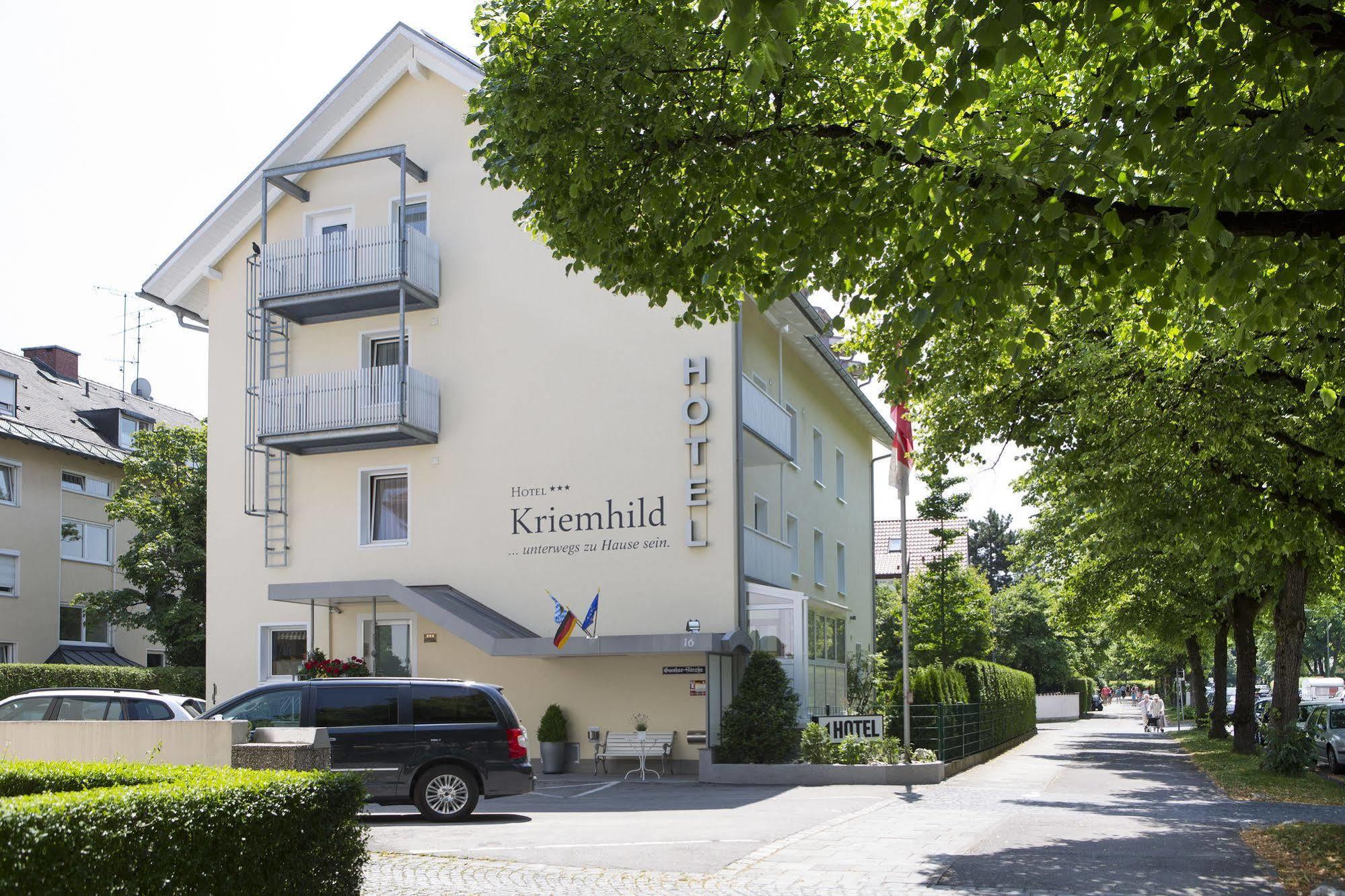 מינכן Hotel Kriemhild Am Hirschgarten מראה חיצוני תמונה